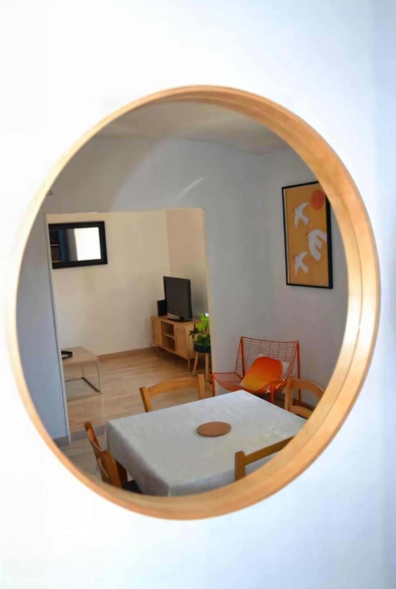L'Appartement De La Roquette Centre Historique Arles Eksteriør billede